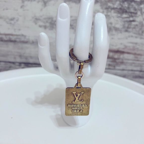 Vintage Louis Vuitton Malletier Keychain - Picture 2 of 2